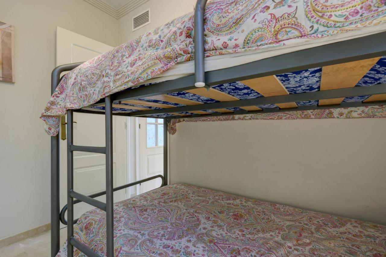 First Line Beach Apartment 마르베야 외부 사진